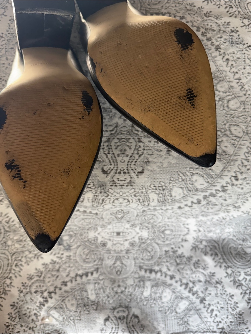 Marc Fisher Black Pointed-Toe Leather Mules - Size 10 - Picture 4 of 5